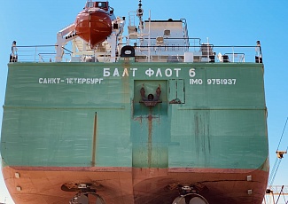 Теплоход "Балт Флот 6"