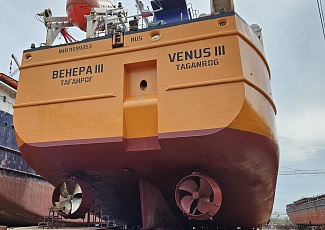 Теплоход "Венера-3"
